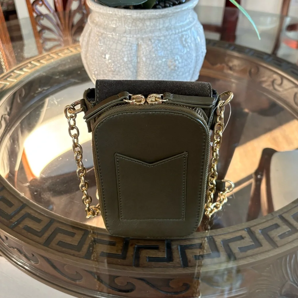 💚💚THACKER OLIVE GREEN ANNA LEATHER & SUEDE PHONE/WALLET CROSSBODY BAG!💚💚